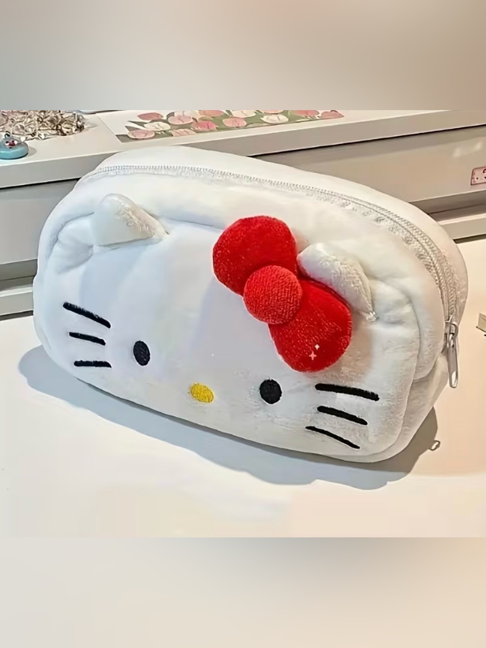 Hello Kitty Makeup Bag